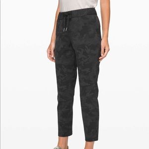 lululemon on the fly pant 7/8